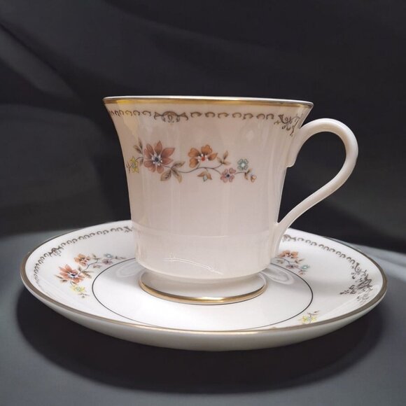 Gorham Long Meadow China Teacup Saucer Replacement 6.4 Inch Gold Flowers USA - Picture 1 of 6